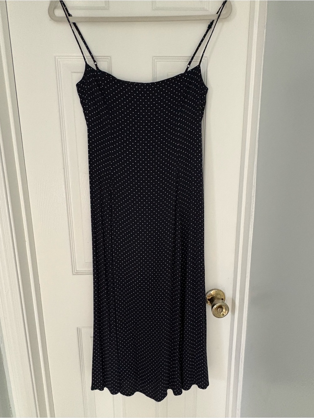 Reformation Vollare dress. Navy Polka Dot. Size 6. Small. - Picture 5 of 6